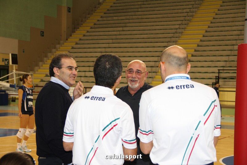 111120 sport2 539_tn.jpg